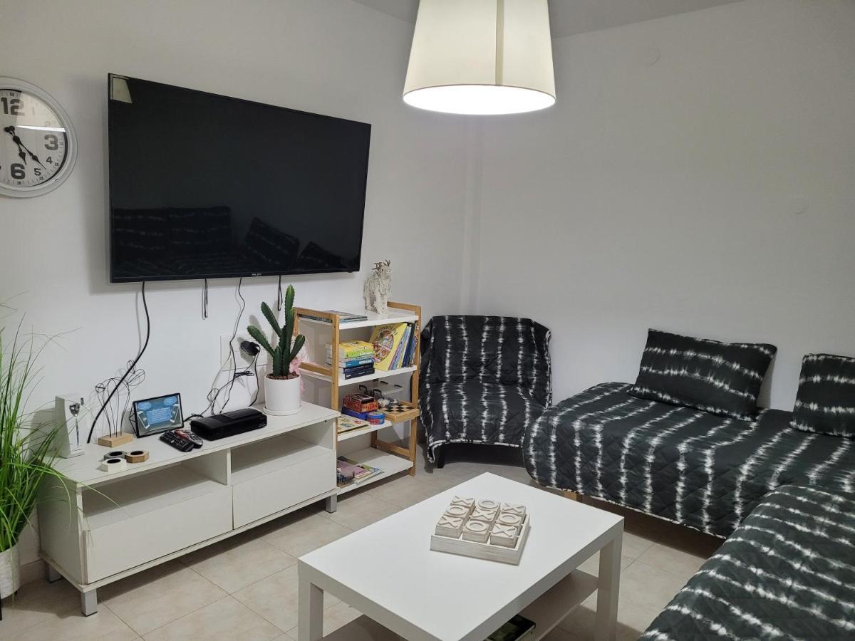Akhva Accommodation Unit-אחווה יחידת אירוח アラド エクステリア 写真