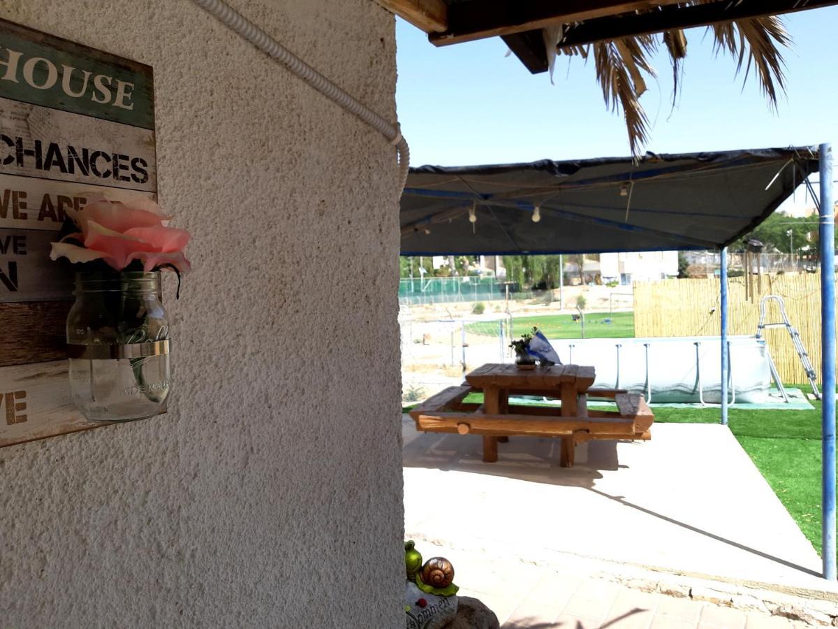 Akhva Accommodation Unit-אחווה יחידת אירוח アラド エクステリア 写真